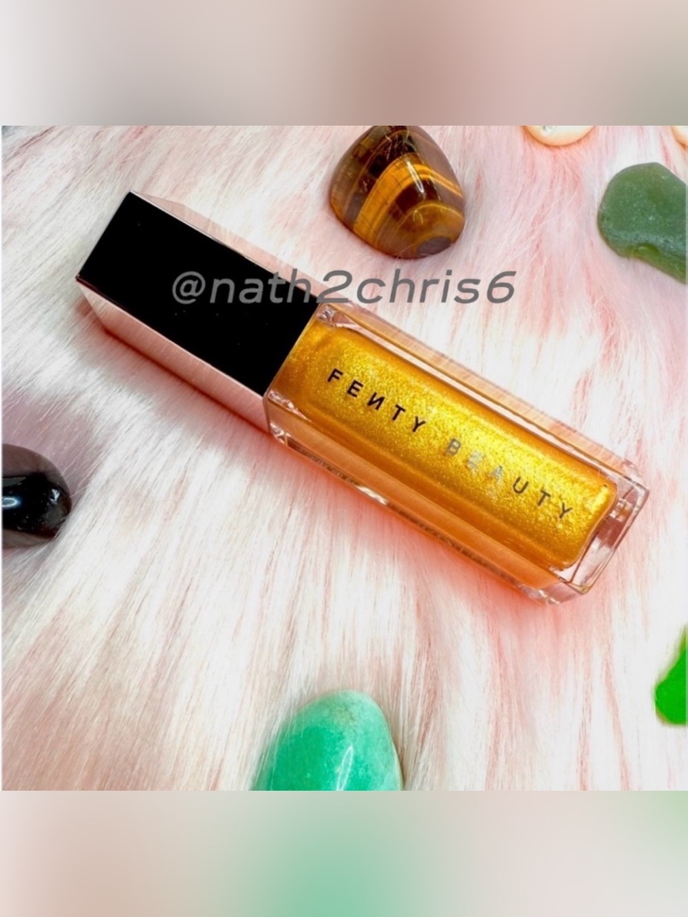 FENTY BEAUTY Gloss Bomb Universal Lip Luminizer -  TROPHY WIFE New from set 9mL.